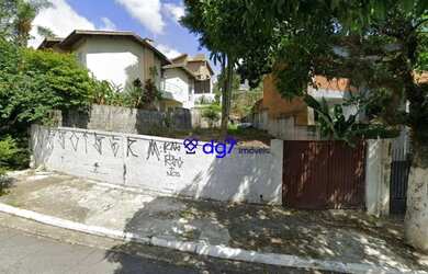 Imagem: O terreno possui 254m² de Área e está localizado em Rolinópolis