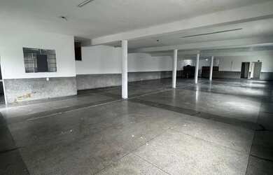 Imagem 5: Salão no piso superior para locação no Jardim Maringá!