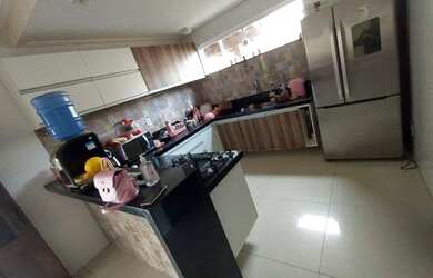 Imagem 8: Casa Duplex no Calhau 400 m², Pertinho do Golden Shopping