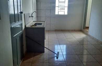 Imagem 11: Casa para Aluguel. 110m² de Área, 2 Vagas na garageme3 Dormitórios