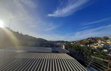 Imagem: O apartamento possui 2 Dormitórios, 1 Banheiro, 77m² de Área