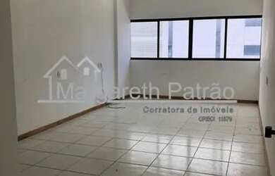 Imagem: O depósito possui 1 Vaga na garagem e 30m² de Área e está