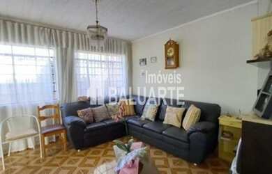 Imagem: A casa possui 3 Dormitórios, 3 Banheiros, 2 Vagas na garagem