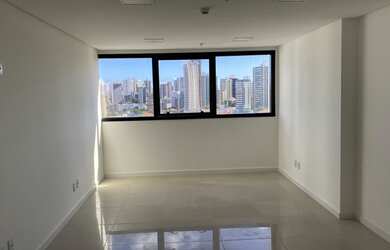 Imagem: O depósito possui 1 Vaga na garagem, 31m² de Área e está