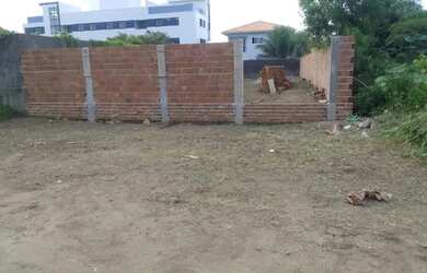 Imagem: O terreno possui 384m² de Área e está localizado em Portal