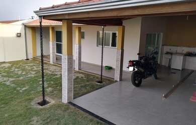 Imagem: A casa possui 1 Dormitório, 1 Banheiro e 74m² de Área e está