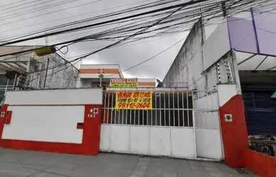 Imagem: A casa possui 5 Dormitórios, 5 Banheiros, 5 Vagas na garagem