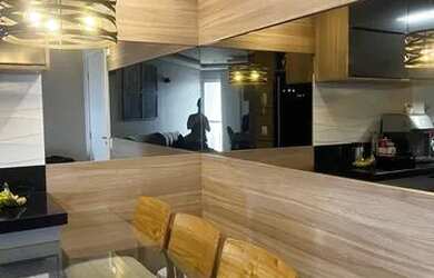 Imagem: O apartamento possui 2 Dormitórios, 2 Banheiros, 2 Vagas na