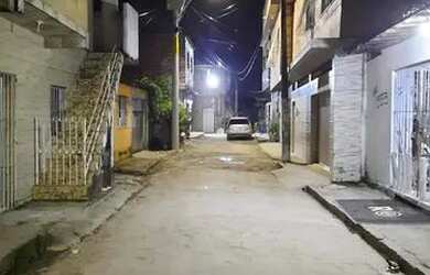 Imagem: A casa possui 1 Dormitório, 1 Banheiro, 42m² de Área e está