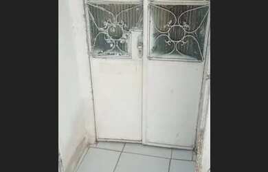 Imagem: A casa possui 1 Dormitório, 1 Banheiro e 1m² de Área e está