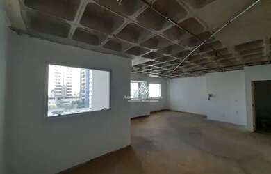 Imagem: O depósito possui 1 Vaga na garagem, 57m² de Área, Imóvel