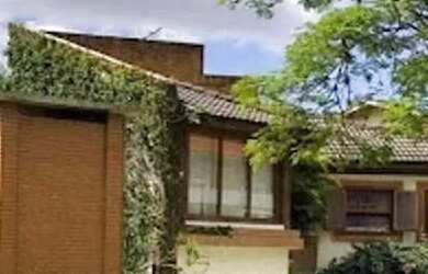 Imagem: A casa em condomínio possui 4 Dormitórios, 5 Banheiros, 5