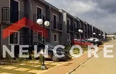 Imagem: A casa em condomínio possui 3 Dormitórios, 3 Banheiros, 2