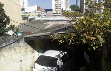 Imagem: O terreno possui 150m² de Área e está localizado em Centro