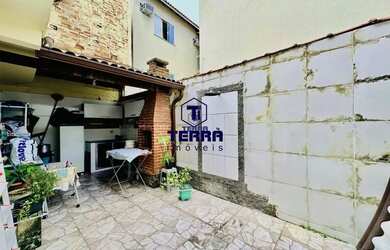 Imagem 9: Casa duplex com 3 quartos sendo 1 suíte, com grande quintal, em Maria...