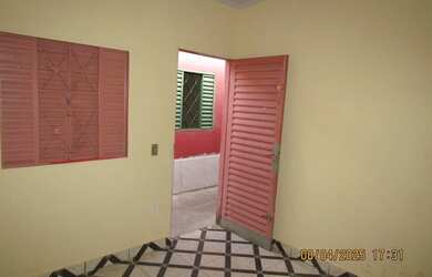 Imagem: A casa possui 1 Dormitório, 1 Banheiro, 40m² de Área e está