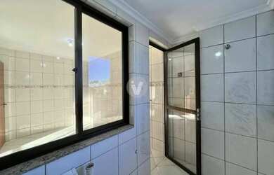 Imagem 10: Apartamento 2 dormitórios, duas vagas de garagem, no bairro Duque de...