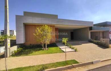 Imagem: A casa em condomínio possui 3 Dormitórios, 5 Banheiros, 2