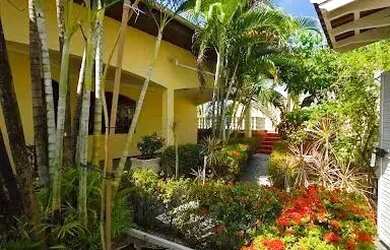 Imagem: A casa em condomínio possui 3 Dormitórios, 4 Banheiros, 4