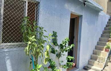 Imagem: A casa possui 1 Dormitório, 1 Banheiro e está localizado