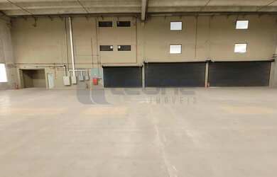 Imagem 12: Galpão para Locação em Barueri, Tamboré, 20 banheiros, 30 vagas