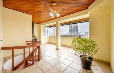 Imagem: O apartamento na cobertura possui 4 Dormitórios, 3 Banheiros