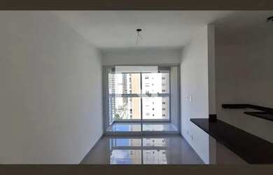 Imagem: O apartamento possui 1 Dormitório, 1 Banheiro, 2 Vagas na garagem