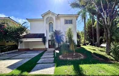 Imagem: CASA EM CONDOMÍNIO FECHADO, COM 660 M2, 04 SUÍTES, 04 VAGAS