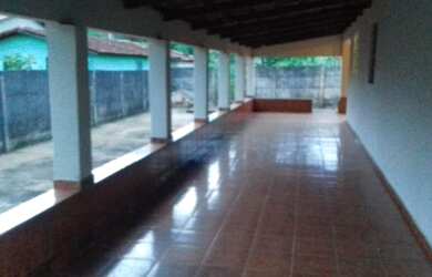 Imagem: A casa possui 3 Dormitórios, 3 Vagas na garagem e está localizado