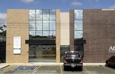 Imagem: A casa possui 1 Dormitório, 1 Banheiro, 1 Vaga na garagem