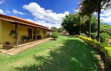 Imagem: A fazenda está localizado em Jaboticatubas, MG à venda por