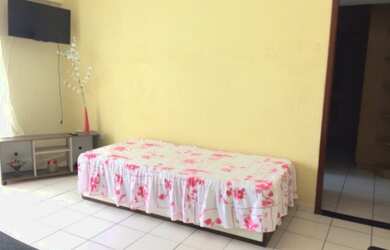 Imagem: O apartamento possui 1 Dormitório, 1 Vaga na garagem e está