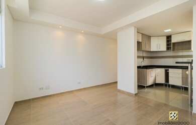 Imagem 2: Apartamento - Rua Vieira Fazenda, 1342 - Portão - Curitiba PR