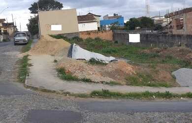 Imagem: O terreno possui 377m² de Área e está localizado em Nossa