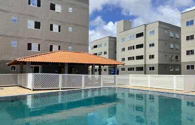 Imagem: O apartamento possui 2 Dormitórios, 1 Banheiro, 1 Vaga na garagem