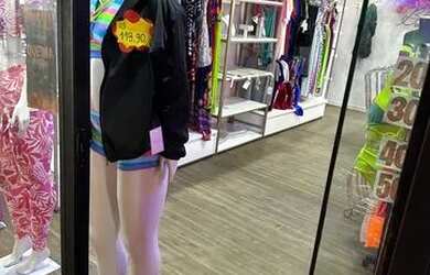 Imagem: O depósito possui 5 Vagas na garagem e está localizado em