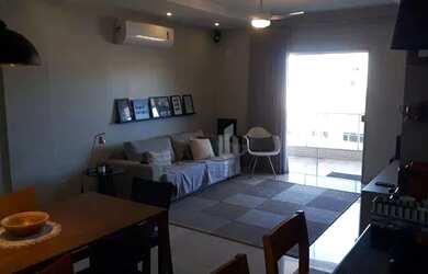 Imagem: O apartamento possui 3 Dormitórios, 2 Banheiros, 2 Vagas na