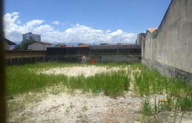 Imagem: O terreno possui 600m² de Área e está localizado em Vila