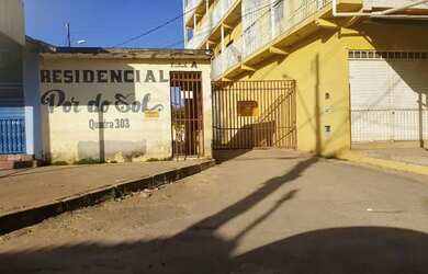 Imagem: A casa em condomínio possui 2 Dormitórios, 2 Banheiros, 2