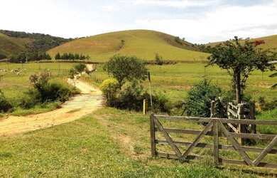 Imagem 2: Fazenda em guaratiguetá s.p 260 hectares 6.000.000.00 tay