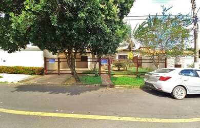 Imagem: A casa em condomínio possui 3 Dormitórios, 3 Banheiros, 4