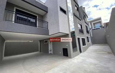 Imagem: A casa em condomínio possui 3 Dormitórios, 4 Banheiros, 1