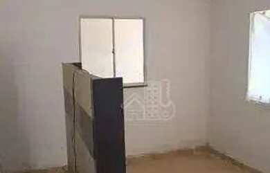 Imagem: A casa em condomínio possui 2 Dormitórios, 2 Banheiros, 4