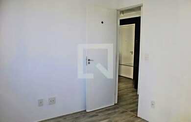 Imagem 9: Apartamento à Venda - Vila Carmosina, 2 Quartos, 45 m2