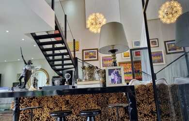 Imagem: A casa em condomínio possui 3 Dormitórios, 4 Banheiros, 4