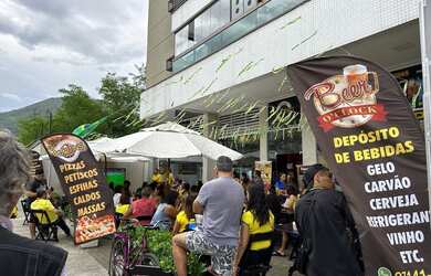 Imagem: O depósito possui 2 Vagas na garagem, 100m² de Área e está