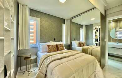 Imagem 10: 1 Dormitorio decorado ao lado da praça Flavio Boianovski