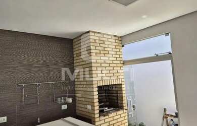 Imagem 5: Casa - BRASIL. Piscina, Churrasqueira, Varandae265m² de Área