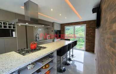 Imagem 7: Imperdível casa à venda em Curitiba-PR, bairro Pilarzinho 4 quartos,...