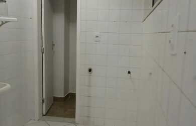 Imagem 4: Apartamento primeiro andar condomínio fechado 3/4 valor 2500 00